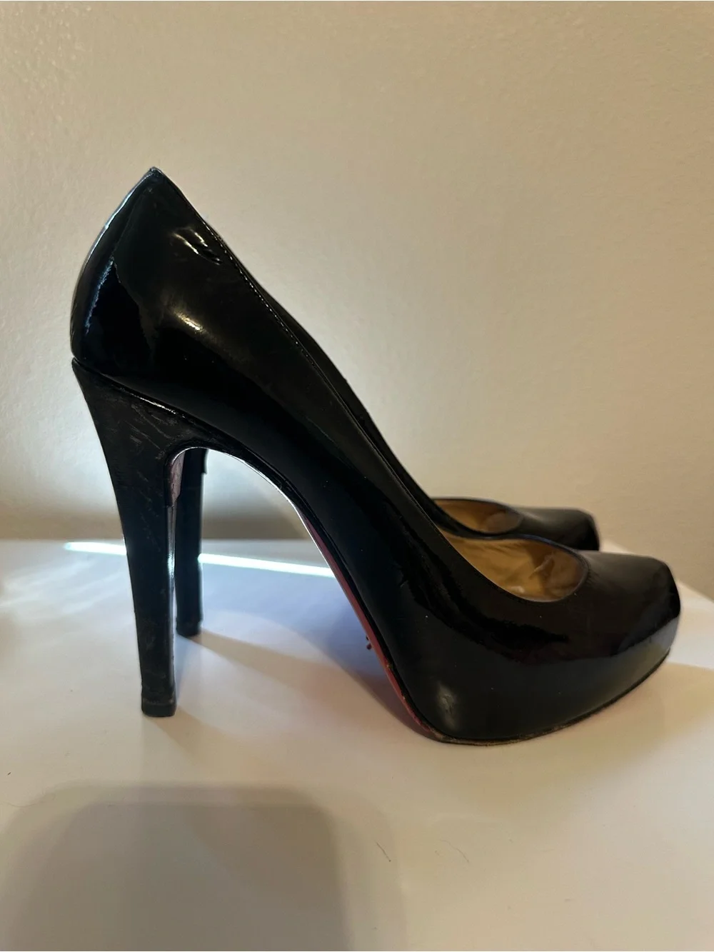 Christian Louboutin classic pointed